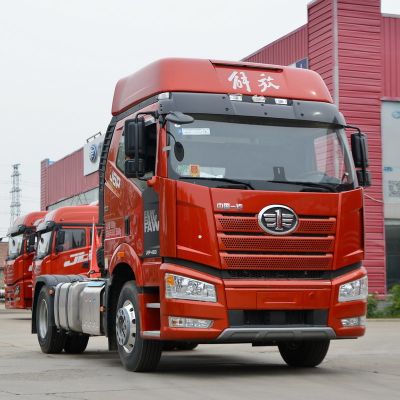 CA4180P66K25E6 4X2와 CA4180P66K25E6 6X4의 차이점은 무엇입니까?
